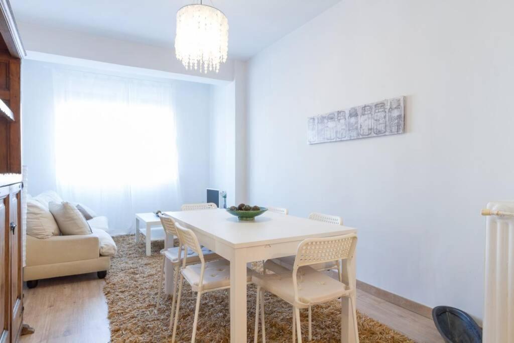Maravilloso Apartamento En Puerta De Toledo C/Gasometro By Batuecas Madrid Eksteriør billede